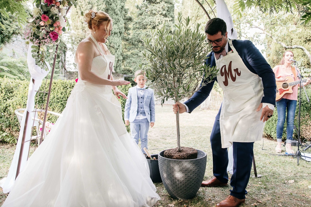photographe mariage Thonon chateau de ripaille cérémonie laique olivier